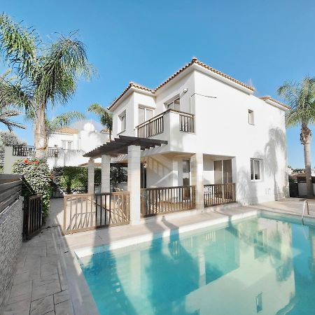 Villa Lynn Chill Out Seaview Agia Napa Buitenkant foto