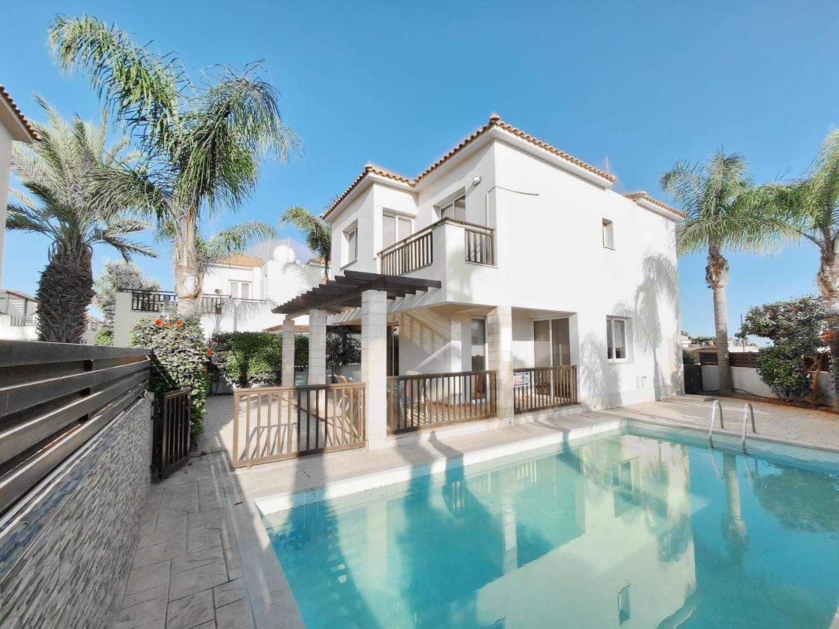 Villa Lynn Chill Out Seaview Agia Napa Buitenkant foto