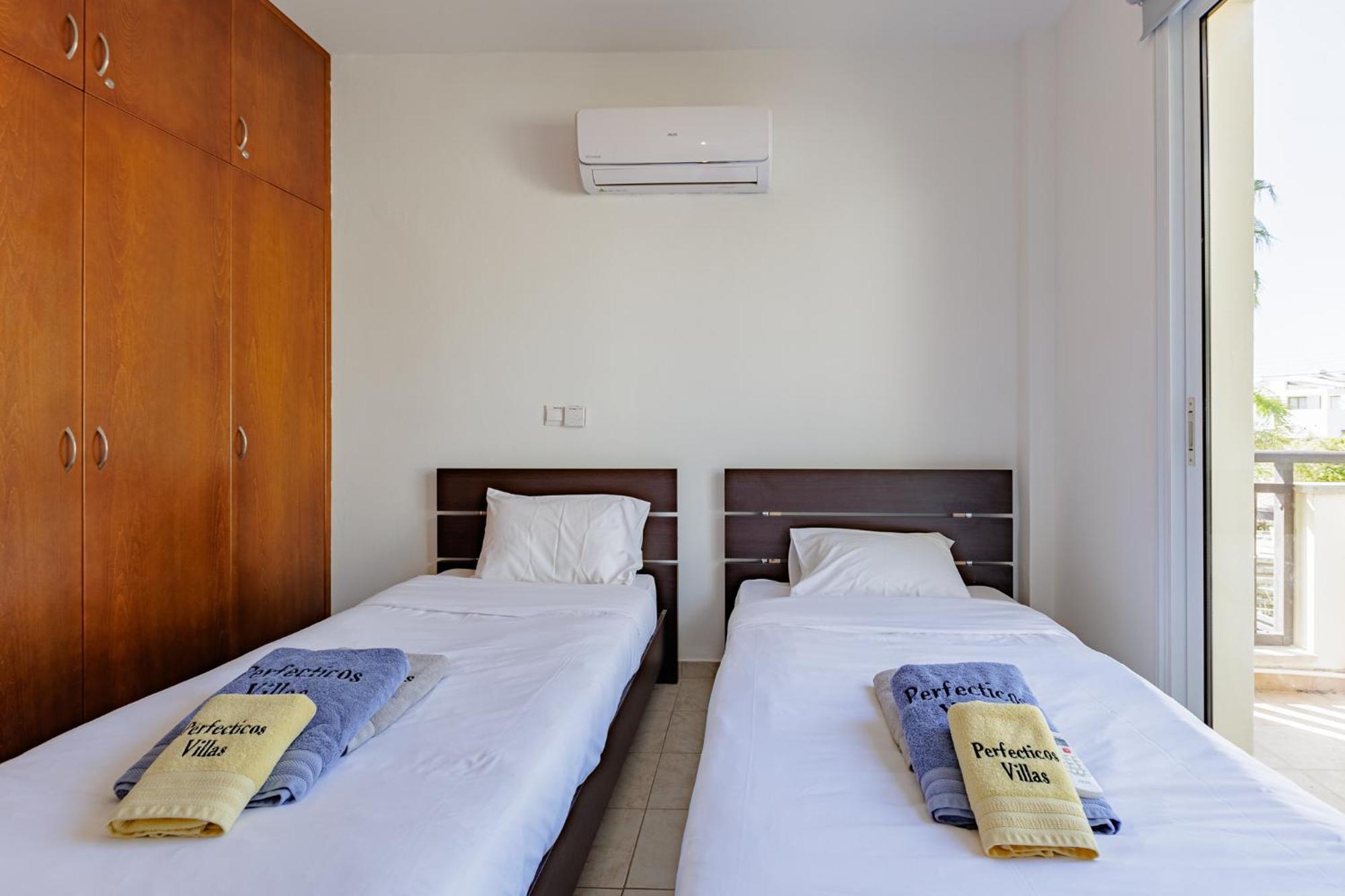Villa Lynn Chill Out Seaview Agia Napa Buitenkant foto